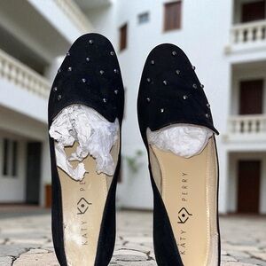 NIB Katy Perry “The Allena Microsuede Black Studded Loafers